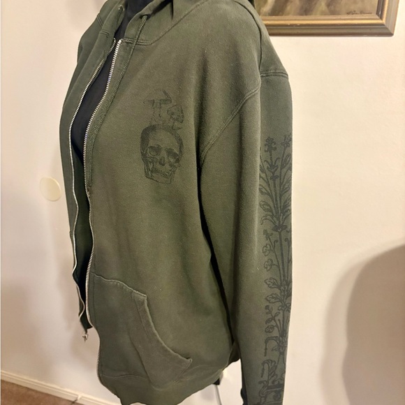 Hot Topic Green Crewneck with Skeleton Butterfly Graphic - Picture 3 of 7